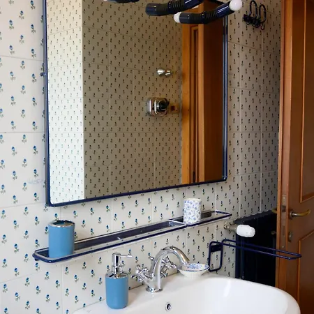 70's Design Penthouse With Terrace *